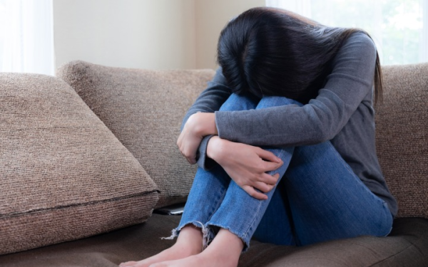 Hy hữu: Sống gần 20 năm năm trong hình hài con gái, đi khám mới biết mình là nam