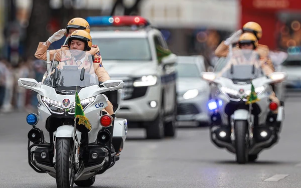 Tạm cấm, hạn chế xe trên nhiều tuyến đường Hà Nội trong ngày 26 và 27/12