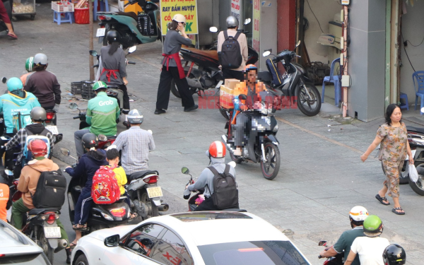 Danh sách 107 phương tiện ở TPHCM leo vỉa hè bị CSGT ghi hình