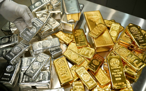 Giá vàng, giá bạc thế giới cùng lập kỷ lục mới
