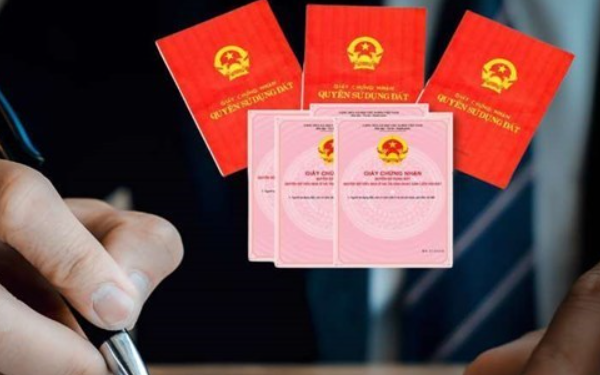 Người dân thắc mắc đăng ký tạm trú phát sinh yêu cầu photo sổ đỏ chủ nhà: UBND TP. Hà Nội phản hồi, liệu đã hợp lý?