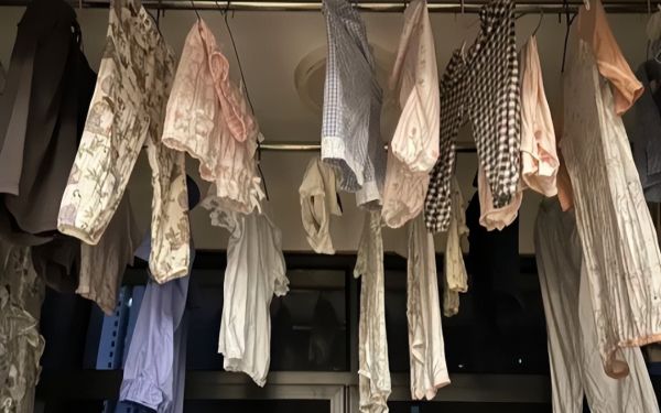 1 người phơi quần áo, cả nhà lần lượt đổ bệnh vì cách làm RẤT SAI