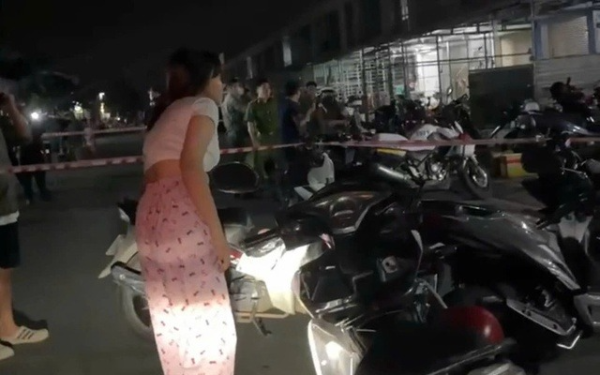 Cô gái tử vong trong dãy trọ ở TP.HCM: Phát hiện thanh niên bí ẩn chạy xe máy rời khỏi hiện trường