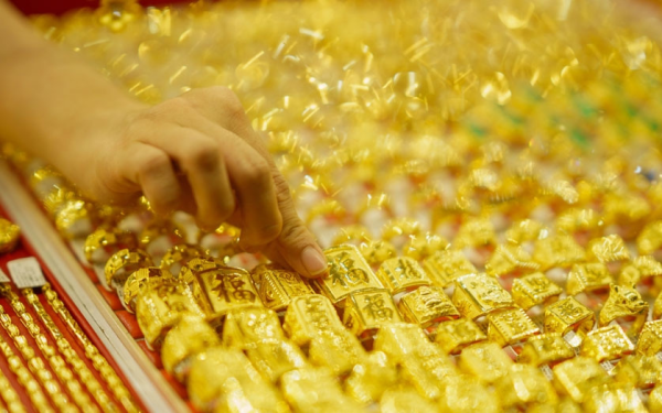 Giá vàng hôm nay 31/12/2025 chờ tín hiệu 