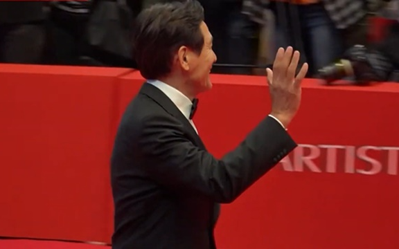 Sững sờ tin nam diễn viên quốc dân vừa qua đời sáng nay