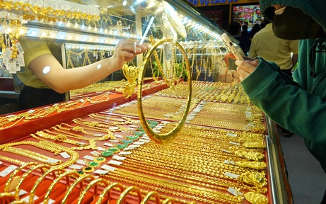 Giá vàng hôm nay (7-1): Vàng nhẫn Bảo Tín Minh Châu vượt 158 triệu đồng/lượng