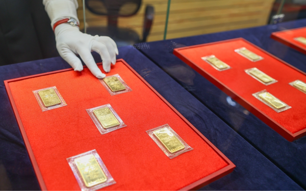 Giá vàng hôm nay 13/1/2026 tăng dựng đứng, vàng miếng SJC cao chót vót