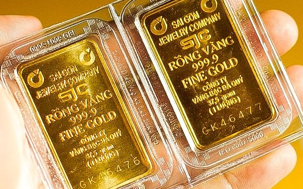 Giá vàng hôm nay 15-1: Tăng mạnh trở lại
