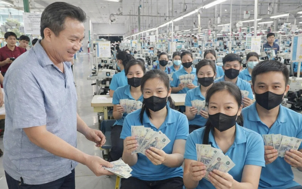 Hàng triệu người sắp nhận số tiền lớn nhưng không phải ai cũng biết có phải nộp thuế không?