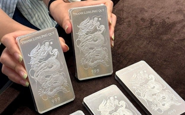 Bạc trở thành tài sản lớn thứ 2 thế giới