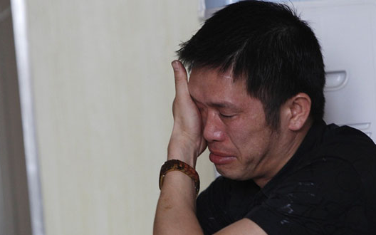 Lương 15 triệu, gửi tiết kiệm 20 năm, đến ngày rút 1,2 tỷ xây nhà, ngân hàng nói: "Anh chưa từng mở sổ ở đây"