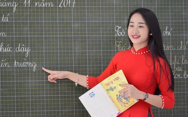 Tin vui cho giáo viên: Quyết định nâng bậc lương trước thời hạn 12 tháng, cụ thể ra sao?