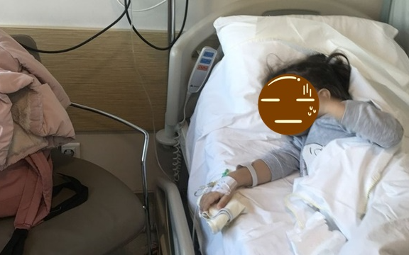 Bé gái 2 tuổi co giật, nôn mửa, thận "chất đầy" chì, suýt chết vì mẹo chữa khó ngủ không xa lạ với người Việt