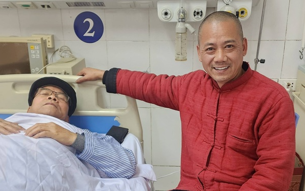 NSND Trần Nhượng nhập viện ở tuổi 74, con trai nói lý do: "Đòi lấy vợ nhưng anh chưa duyệt, dỗi"