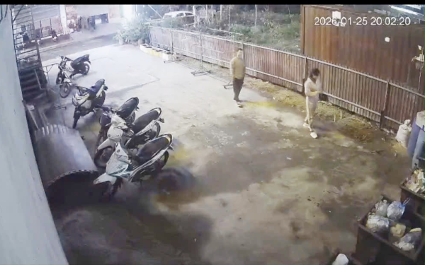 Đâm chết bạn gái tại quán karaoke vì mâu thuẫn tình cảm