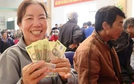 Những hộ gia đình nào được tặng 2,5 triệu đồng tiền mặt và 500 nghìn đồng hiện vật Tết Nguyên đán 2026?