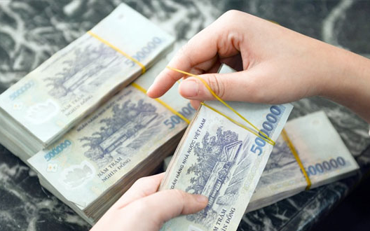 Nhận thưởng Tết 2026 bao nhiêu phải đóng thuế thu nhập cá nhân?