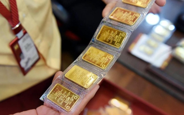 Giá SJC chênh lệch lớn giữa các ‘nhà vàng’