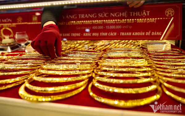 Nhu cầu vàng toàn cầu lập kỷ lục, dự báo tiếp tục ‘nóng’ trong năm 2026