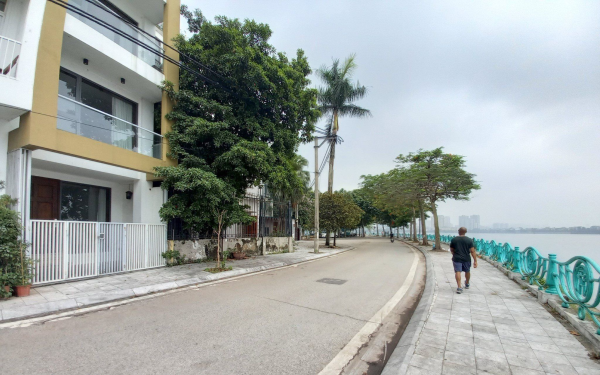 HOT: Hà Nội xây 2 quảng trường nổi, 6 bến du thuyền, mở rộng 6 đoạn tuyến phố... bất động sản ven trục Tây Hồ có giá tỷ đồng mỗi m2 càng đắt đỏ