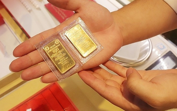 Chuyên gia dự báo đáy giá vàng và thời điểm đảo chiều