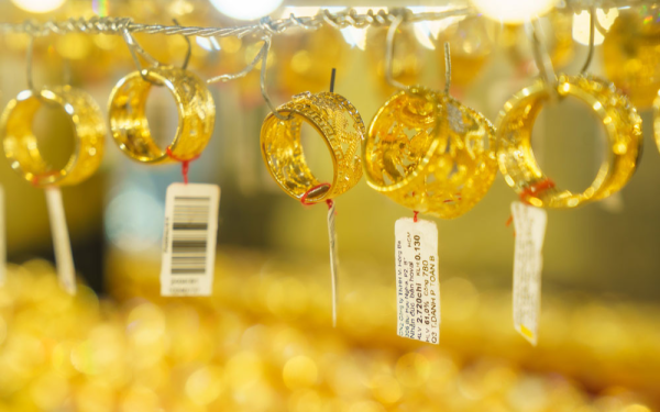 Vàng giảm sâu chưa từng có trong lịch sử, tín hiệu cho sự thay đổi lớn