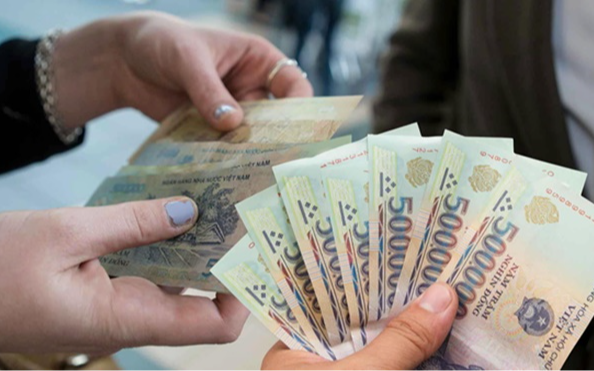 Mỗi hộ gia đình nhận ngay 2.000.000 đồng tiền mặt trước ngày 29 Tết Bính Ngọ theo Nghị quyết 83, cụ thể thế nào?