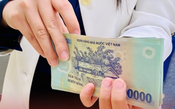 Quà Tết đến người hưởng lương hưu, trợ cấp: Có nơi đến 7 triệu đồng/người