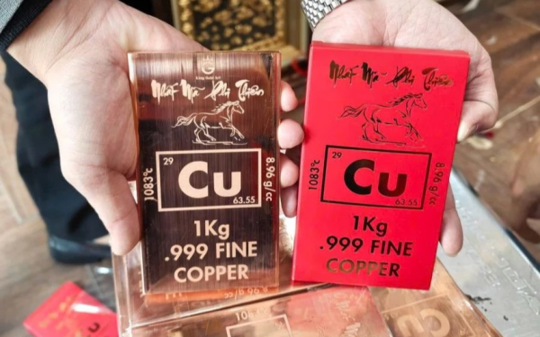 Đổ xô mua... đồng chờ tăng giá: Coi chừng phải bán với giá phế liệu bèo bọt