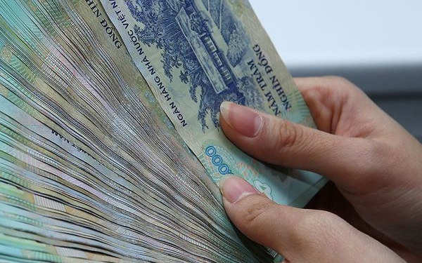 Thưởng Tết bằng vàng hoặc hiện vật có phải đóng thuế thu nhập cá nhân không?