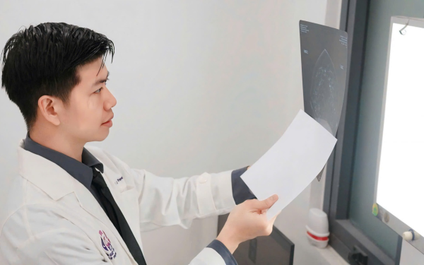 Ba thói quen ăn sáng khiến tuyến giáp “kiệt sức”