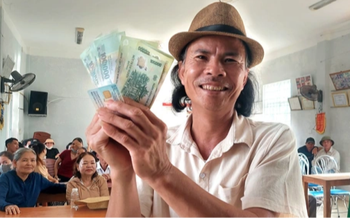 Những người dân ở đâu được nhận 2 tháng lương hưu cùng 1,8 triệu đồng quà Tết?