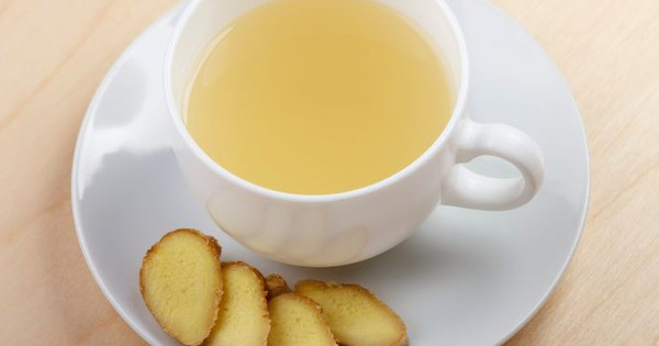 Người đàn ông 48 tuổi uống trà gừng mỗi ngày, 1 năm sau đi khám kết quả khiến bác sĩ "chấn động"