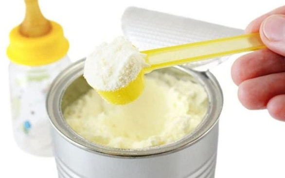 Thu hồi thêm 130 lô sữa công thức Aptamil và Milumil do nhiễm độc tố
