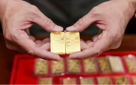Giá vàng tiếp tục tăng rất mạnh