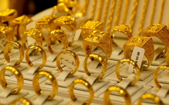 Giá vàng tăng không ngừng