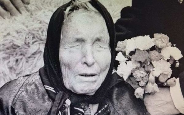 Dự báo giá vàng năm 2026 của nhà tiên tri mù Vanga