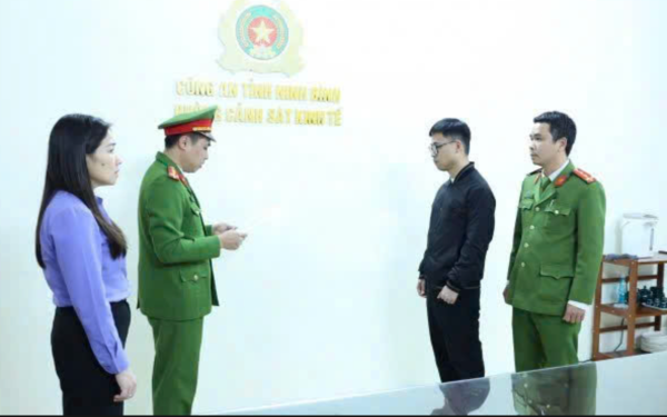 Che giấu doanh thu, không kê khai với cơ quan thuế hơn 1.500 tỷ đồng, chủ tiệm vàng bạc bị khởi tố