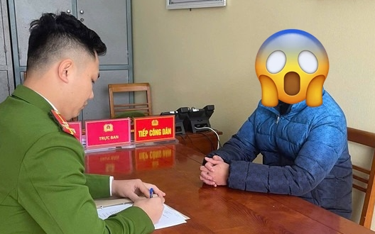 Vận động thành công Nguyễn Tiến Đạt ra đầu thú