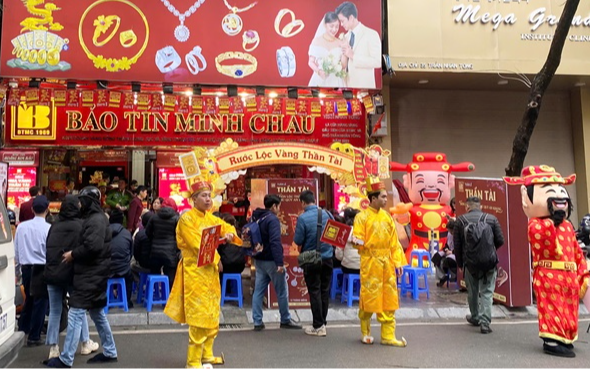 Giá vàng biến động mạnh, cẩn trọng bẫy FOMO trước ngày vía Thần Tài