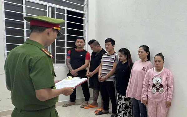 Thi hành lệnh bắt tạm giam Ngô Thị Thùy Trang