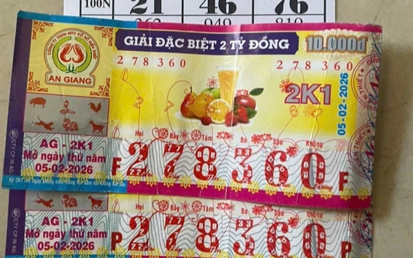 Người thợ hồ quê Hưng Yên trúng số "khủng" ngày giáp Tết: Xảy ra chuyện hy hữu khi bàn giao tiền thưởng