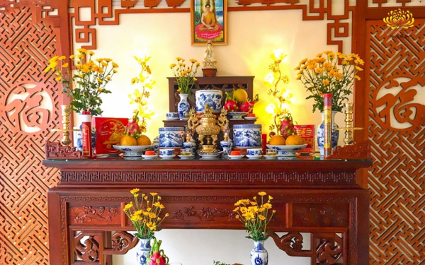 Lễ tạ đất cuối năm Ất Tỵ 2025: Cúng ngày nào, giờ nào đẹp nhất để rước May mắn, Tài lộc?