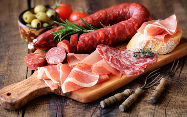 Ung thư rất ‘thích’ 2 loại thực phẩm này, chuyên gia cảnh báo: "Cần hạn chế ăn ngay lập tức"