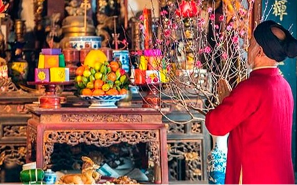 Khung giờ đẹp thắp hương mùng 1 tháng 1 năm Bính Ngọ, 3 việc cần làm để tháng đầu năm may mắn