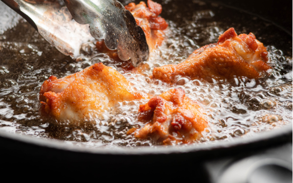 1 thói quen nấu ăn âm thầm “nuôi” tế bào ung thư, dịp Tết nhiều gia đình càng dễ mắc phải