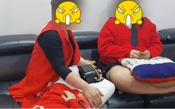 Bà mẹ Hải Phòng dạy con về tiền lì xì gây tranh cãi nhất lúc này, nhiều người than: "Gặp tôi chắc không dám nhận lì xì nữa"