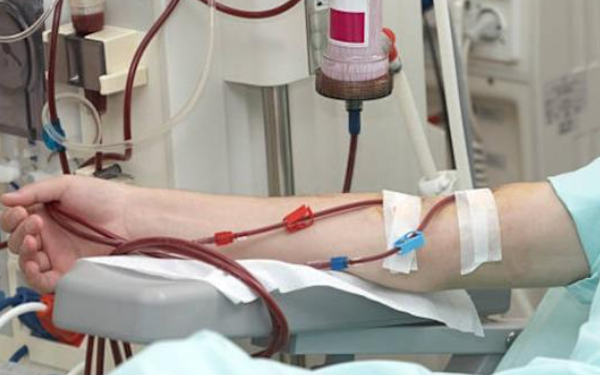 26 tuổi đã phải lọc máu cấp cứu: Bác sĩ cảnh báo 5 kiểu sống đang âm thầm hủy hoại thận của giới trẻ