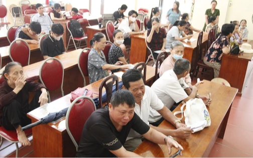 Những người dân này ở Hà Nội sẽ được nhận 1,3 triệu đồng/tháng từ năm nay