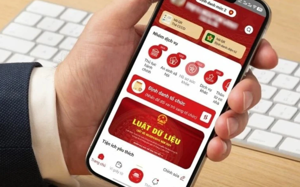 Từ 01/4/2026, người dân có thể gửi phản ánh vi phạm giao thông trên VNeID